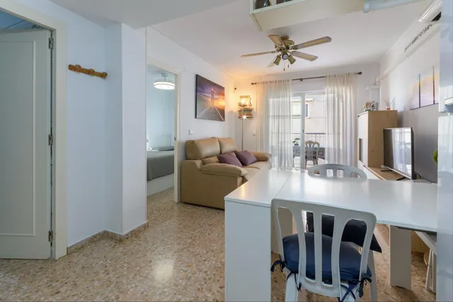 Apartamento Reformado a 100 m de la Playa en Bellreguard – O - foto 5