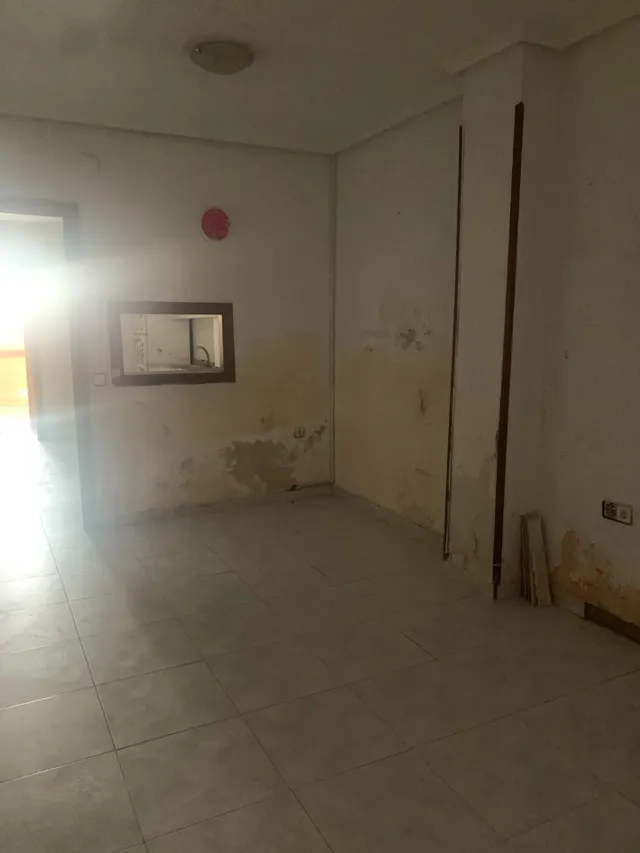 Acogedora Planta Baja en Altozano, Alicante por €122.000 — 18