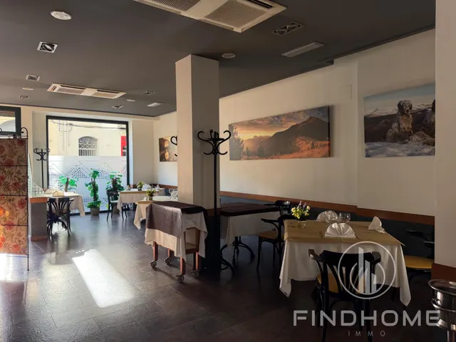 Negocio 303m² en venta - Centro — 9