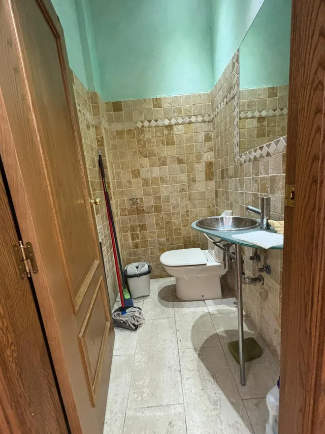 LOCAL COMERCIAL DE 300 m2 – ALQUILER CON OPCIÓN DE COMPRA — 11