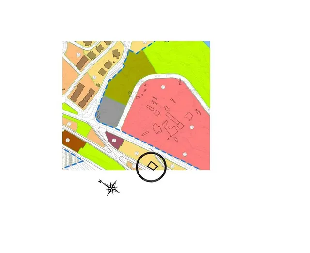 PARCELA CON VISTAS EN EL SERRALLO — 17