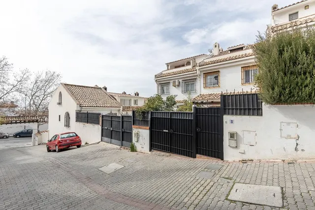 Casa única en Granada capital. — 43