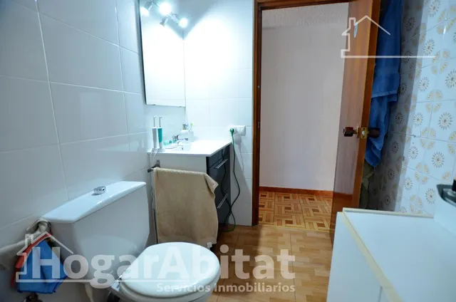 ¡EN PLENO CENTRO! LUMINOSO Y BONITO CON BALCÓN Y TRASTERO — 26