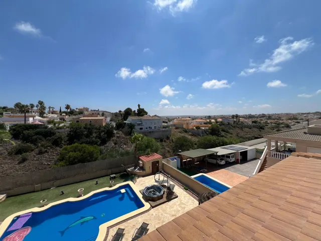 Villa 6 habitaciones 323m² en venta - La marina — 44