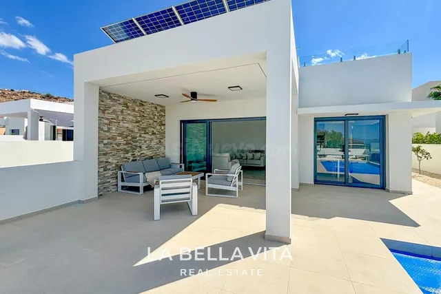Villa 3 habitaciones 120m² en venta - Pueblo - foto 3