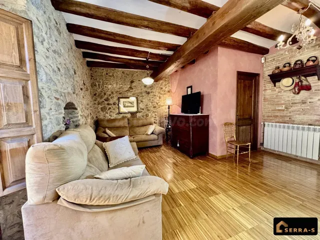 Exclusiva casa de pueblo con encanto en el corazón de Torroe - foto 4