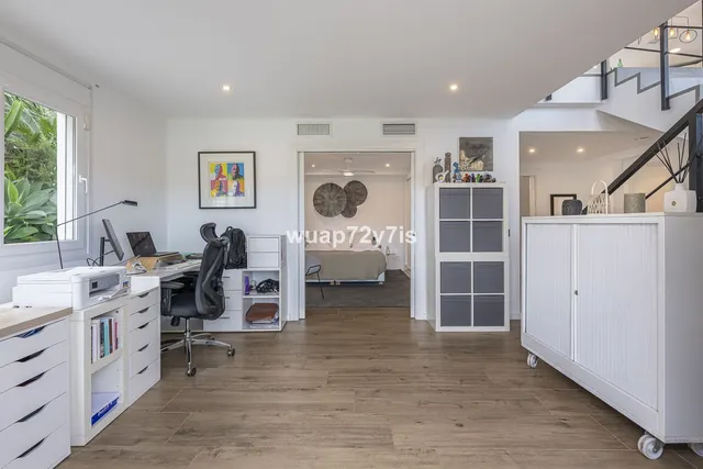 Chalet 4 habitaciones 224m² en venta - Marbella — 28