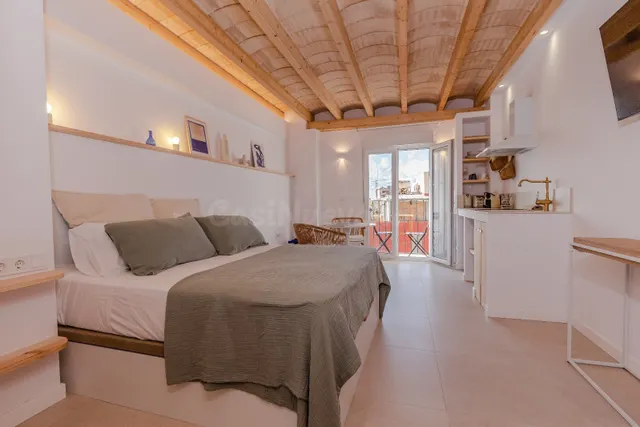 VENTA DOS APARTAMENTOS EN DUPLEX EN CASCO ANTIGUO - CON LICE - foto 3