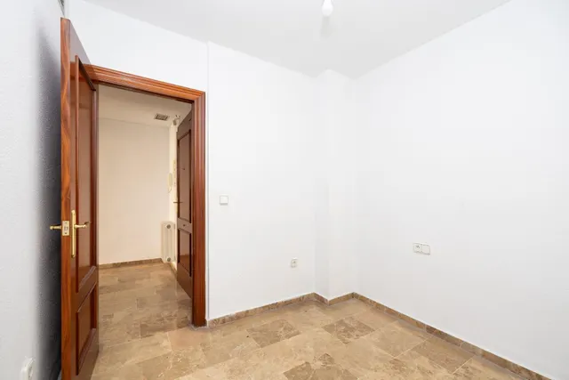 VENTA DE PISO EN PLAZA EINSTEIN – GRANADA — 11