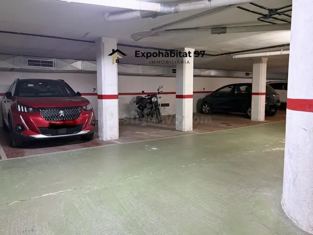 PLAZA DE PARKING en edifico Blanch II, calle Cambrils, 9 de  - foto 4