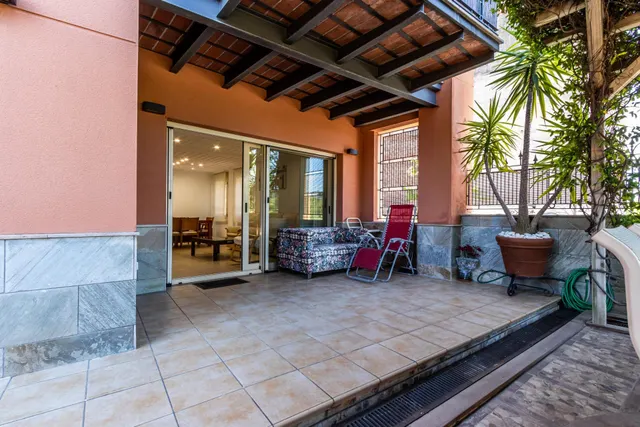 PRECIOSA CASA DE LUXE A LA ZONA DE L'ESGLÉSIA — 22