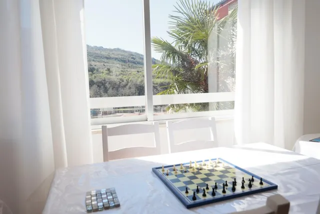 Luminoso piso de 3 habitaciones con gran patio privado y vis - foto 4