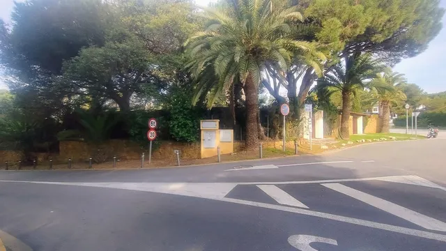 Parcela 727m² en venta - Marbella — 12