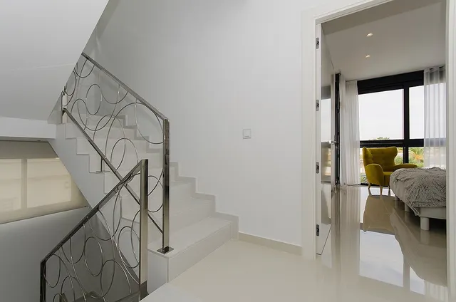 ¡LLAVE EN MANO! PRECIOSA VILLA DE OBRA NUEVA EN PLAYA HONDA(LA MANGA). — 14