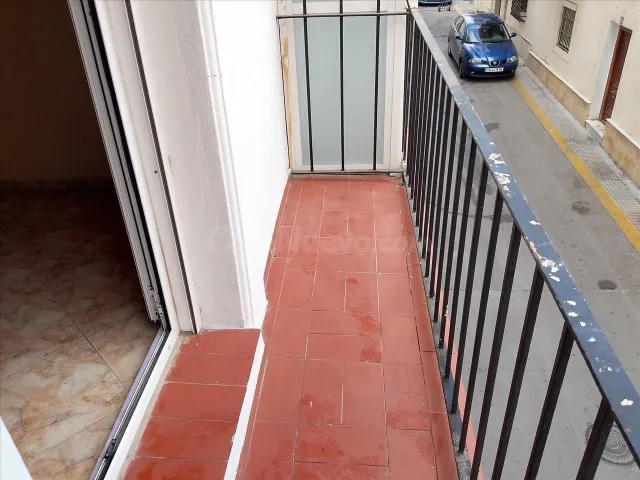 Piso de 110 m2 con 5 dormitorios y terraza en San Fernando — 3