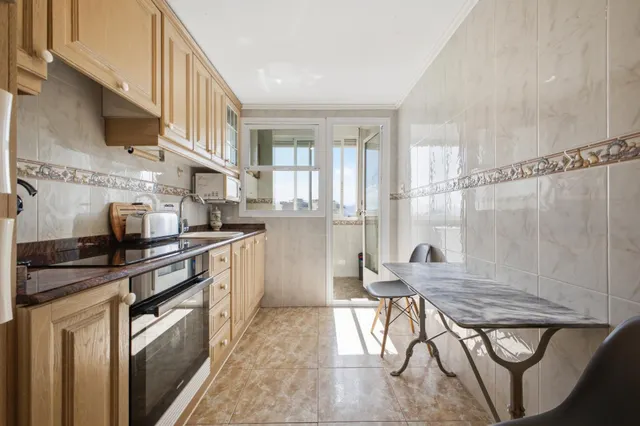Vive entre el mar y la montaña! espectacular apartamento esquinero y totalmente exterior en la playa de Piles! — 8
