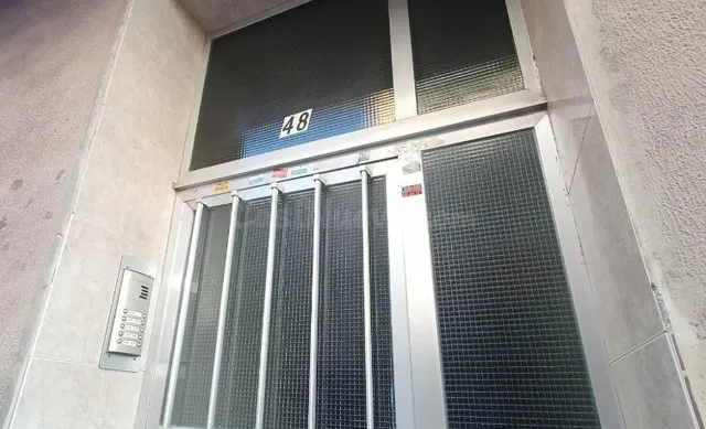 Se vende piso CESIÓN DE REMATE en C/ CINC en Tarragona (T - foto 2