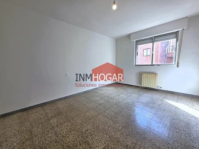 Amplia vivienda de 4 dormitorios con dos terrazas acristaladas en venta la zona sur de Ávila — 25