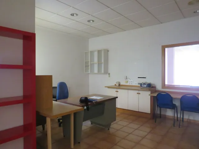Fabuloso Local. Venta o Alquiler Ontinyent — 3