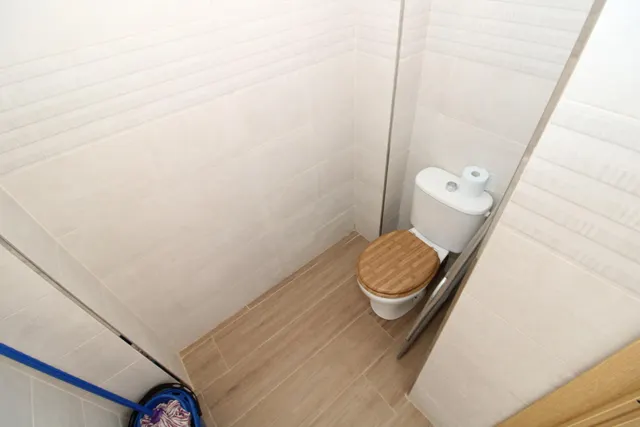 Piso totalmente reformado en segunda línea de playa — 24