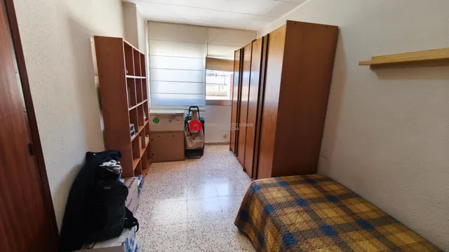 Se vende piso de 4 habitaciones en Tortosa, Sant Llatzer. — 20