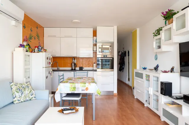 Atractivo apartamento en una ubicación céntrica de Playa del Inglés – con vistas a la piscina — 10