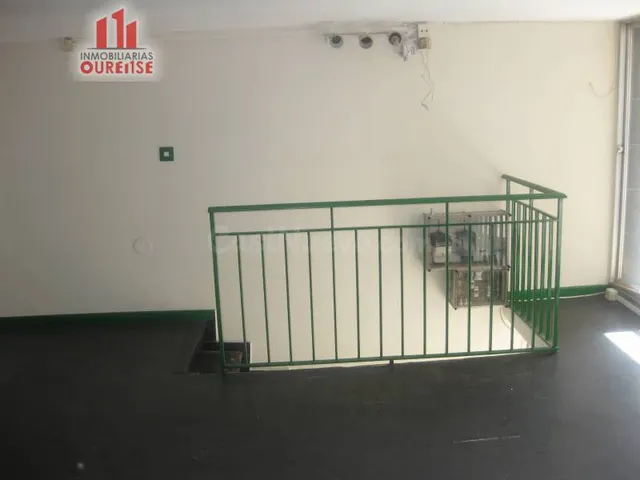 OFICINA ACONDICIONADA CERCA DE LA PLAZA DE LAS MERCEDES. — 4