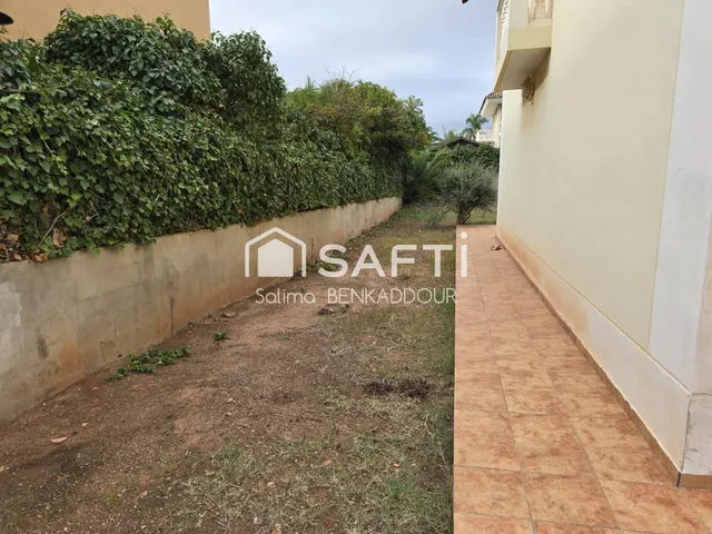 Estupendo chalet de 998 m2 de parcela y 620 m2 de vivienda. — 16