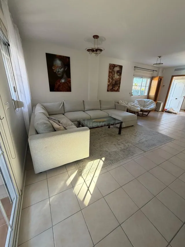 SE ALQUILA CASA INDEPENDIENTE ALBIR - foto 5