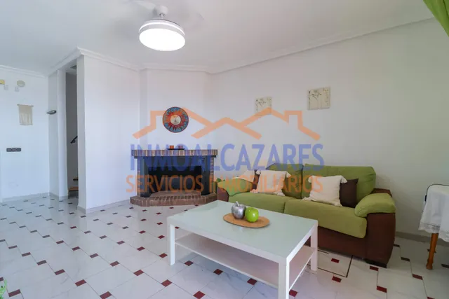ESPECTACULAR DUPLEX DE  3 DORMITORIOS Y 2 BAÑOS, EN PRIMERA LÍNEA DE PLAYA CON VISTAS AL MAR EN LOS NAREJOS, LOS ALCAZARES, MURCIA. — 9