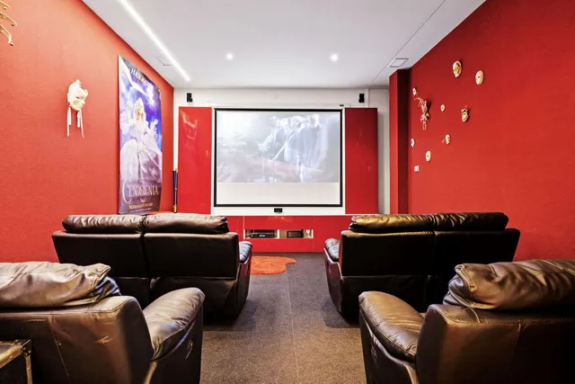 Chalet 5 habitaciones 647m² en venta - Marbella — 24
