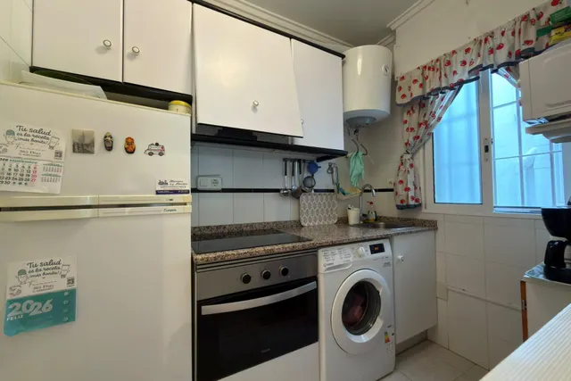 FABULOSO APARTAMENTO CON PISCINA COMUNITARIA, IDÓNEO COMO VACACIONAL — 12