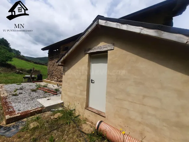 Espectacular cabaña pasiega recién rehabilitada con gran fin - foto 4