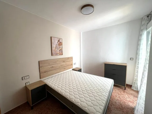 Acogedor Bungalow Semireformado en Los Balcones, Torrevieja — 15