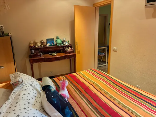 Piso de 3 habitaciones con balcón y ascensor en Horta-Guinardó — 12