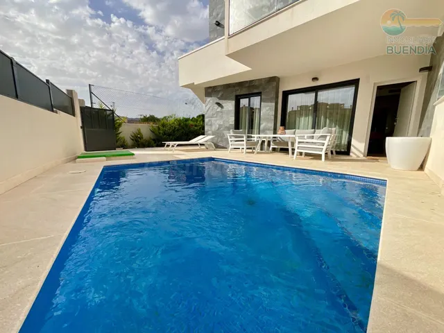 APARTAMENTO EN PLANTA BAJA EN MAR DE PLATA, PUERTO DE MAZARR