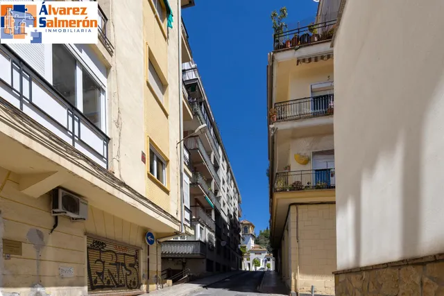 Piso 4 habitaciones 105m² en venta - Realejo — 26