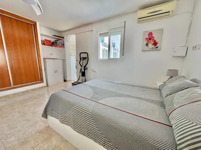 Villa 7 habitaciones 374m² en venta - Comunidad valenciana — 50
