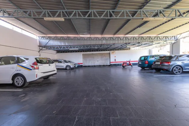 NAVE DE 513 M2 TOTALMENTE TECHADA – ESPACIO, FUNCIONALIDAD Y POTENCIAL — 3