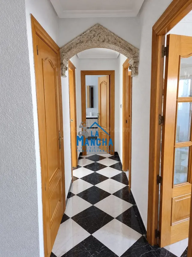 *148.000€* inmobiliaria la mancha vende piso reformado en zona franciscanos de Albacete — 5