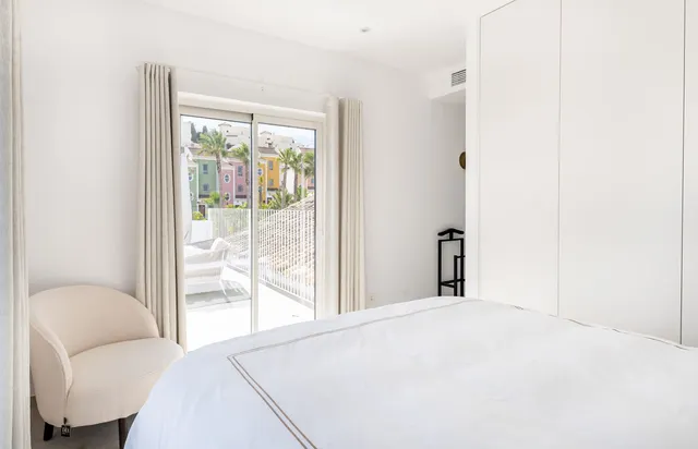 Chalet 4 habitaciones 350m² en venta - Costa Del Sol — 18