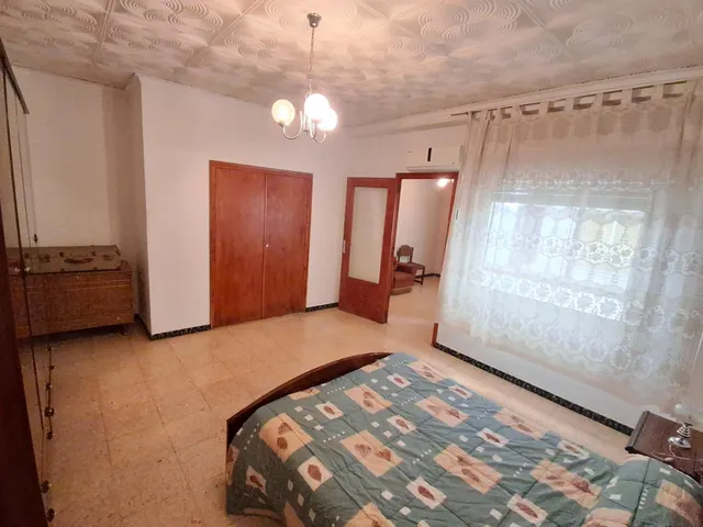 Casa con grandes posibilidades en Alzira – zona camilo dolz — 18