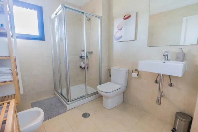 Chalet con Vistas al Mar  y la Montaña – Ubicación Privilegiada — 29