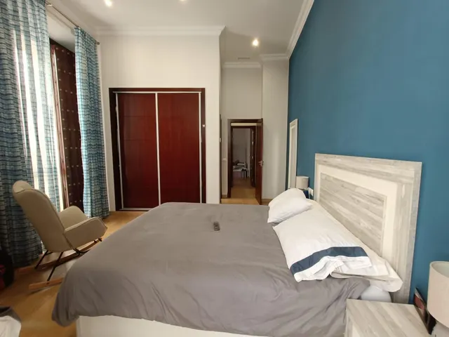 AMPLIO PISO ZONA CENTRO CÁDIZ — 21
