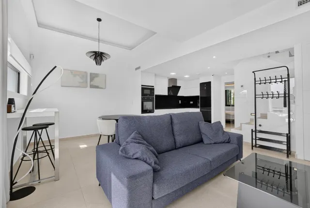 Villa de 3 dormitorios en Guardamar del Segura — 11