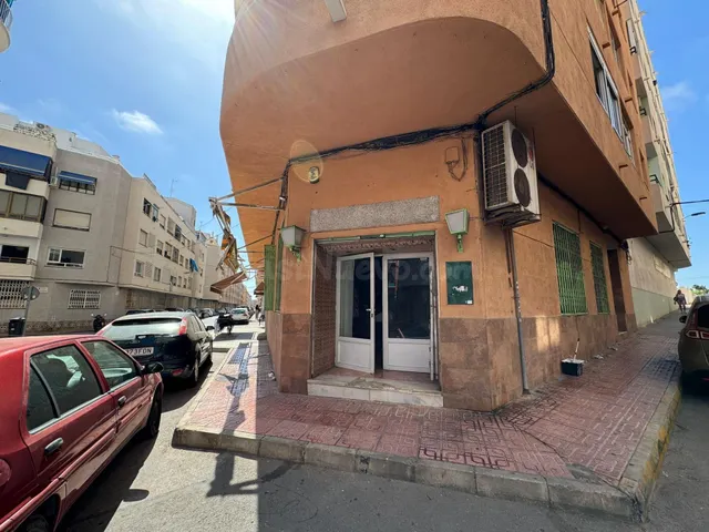 Local comercial 118m² en venta - Estacion de autobuses — 2