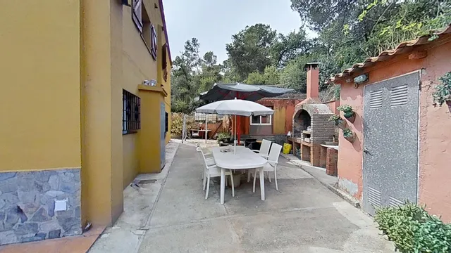 Chalet independiente con parcela de 1.000 m2 en Sol i Aire – Sant Cugat del Vallès — 34