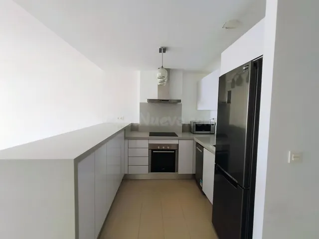 Exclusiva vivienda de lujo en primera línea de playa - foto 2