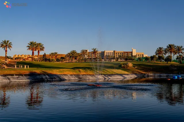 OPORTUNIDAD DE LUJO, EN URB. GOLF VALLE DEL ESTE, VERA. — 9