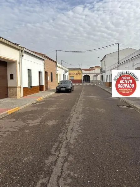 Venta casa en La Puebla de la Calzada